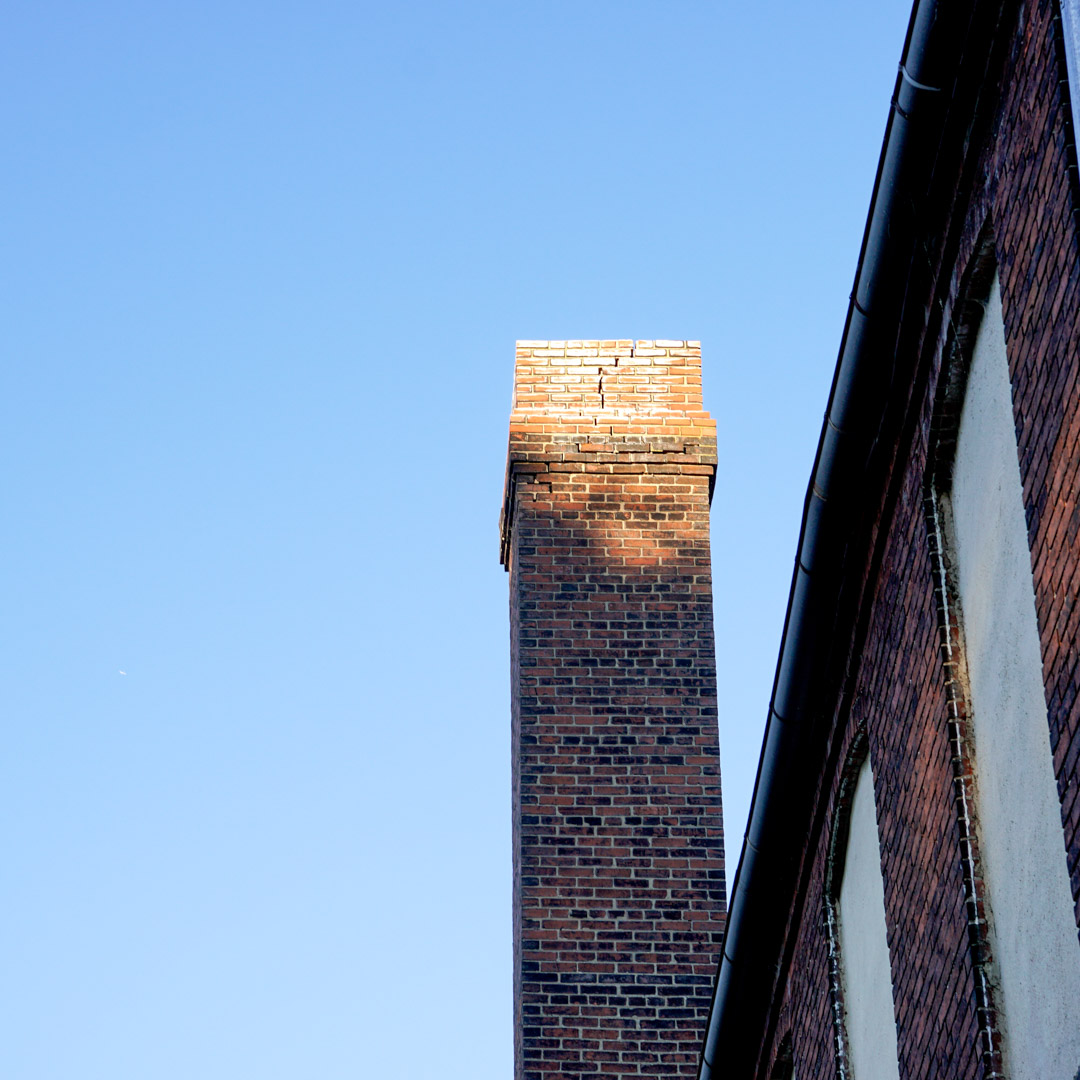 Repairing cracked and damaged chimneys in West Orange & Tenafly, NJ